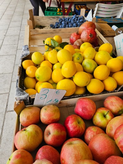 WhatsApp Image 2025-11-07 at 09.18.37.jpeg